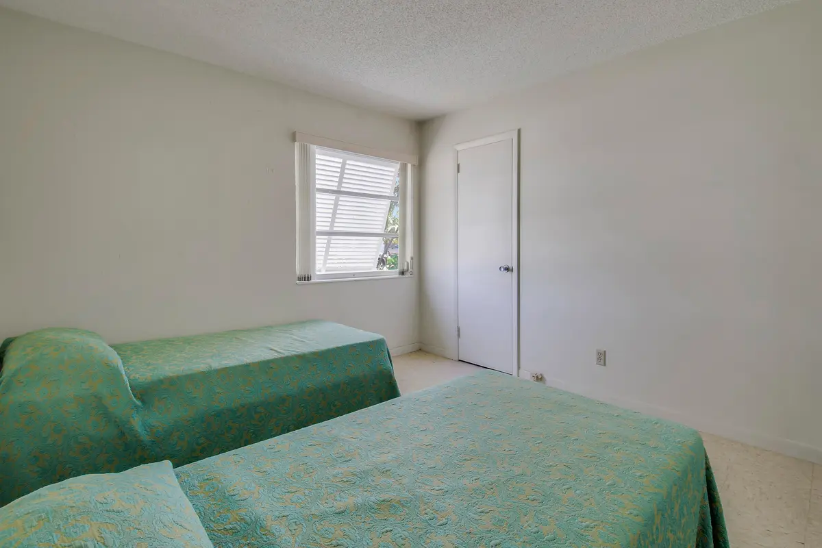 bedroom 2 at 313 BALSAM Street, Palm Beach Gardens