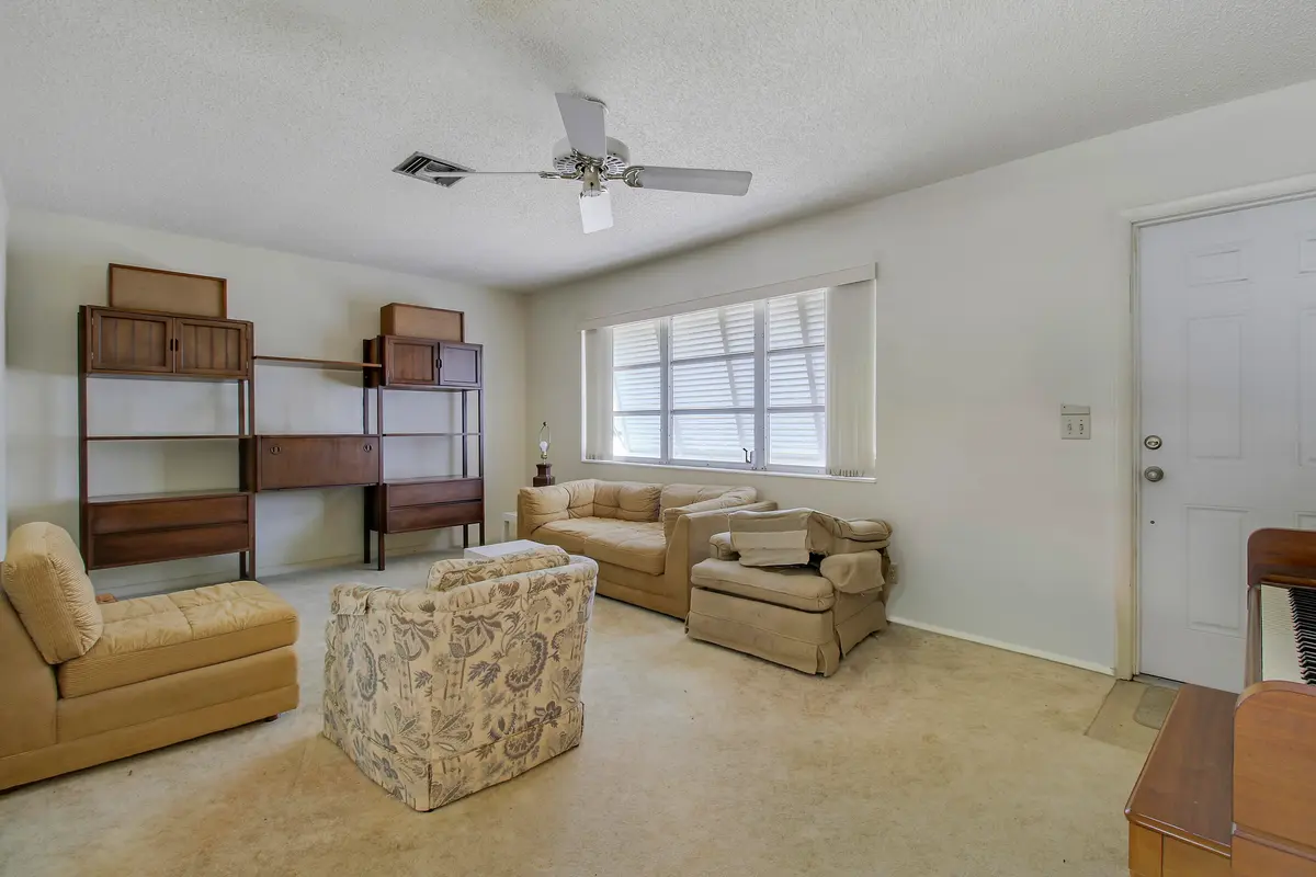 livingroom at 313 BALSAM Street, Palm Beach Gardens