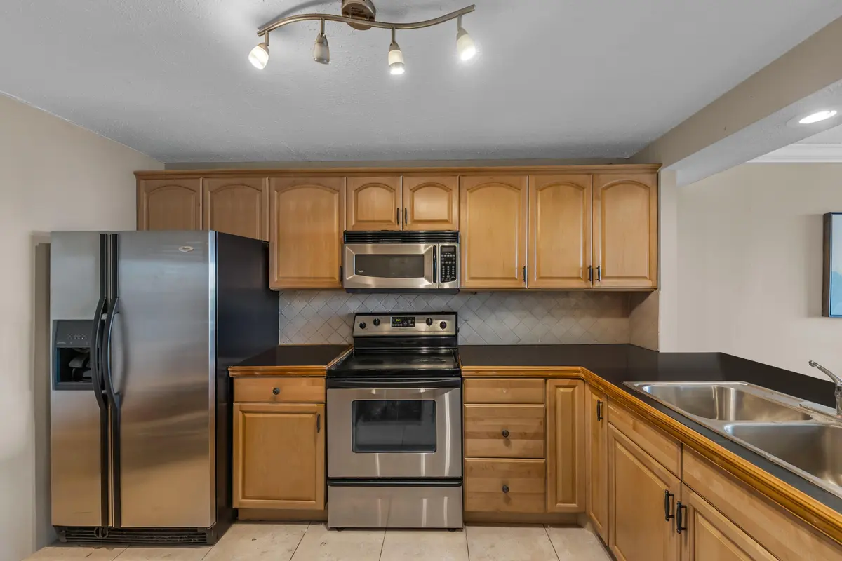 Kitchen at 6 ROYAL PALM Way 307, Boca Raton