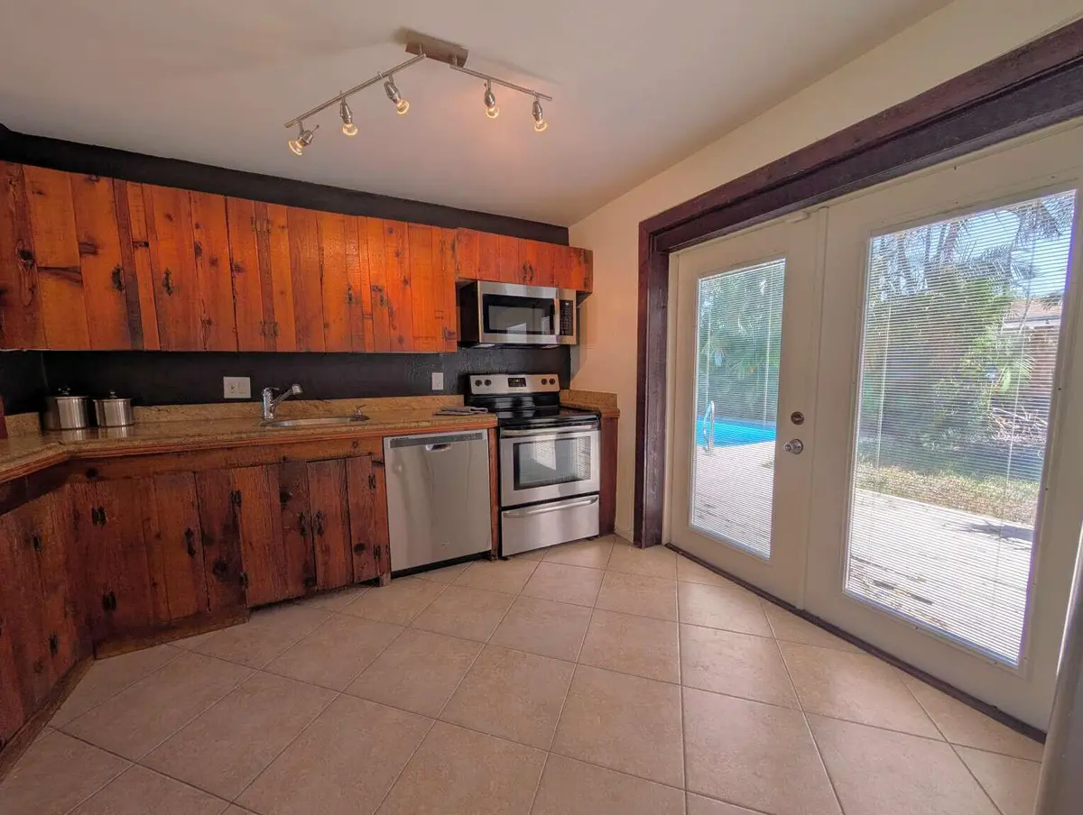 003_Sefton.3 at 1450 NE 30TH Street, Pompano Beach