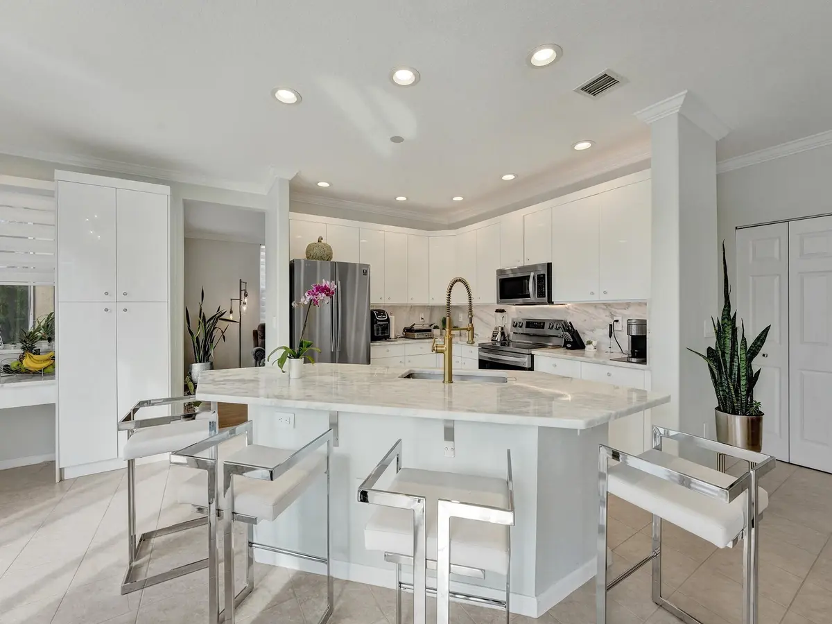 RJP03901 at 2111 RESTON Circle, Royal Palm Beach