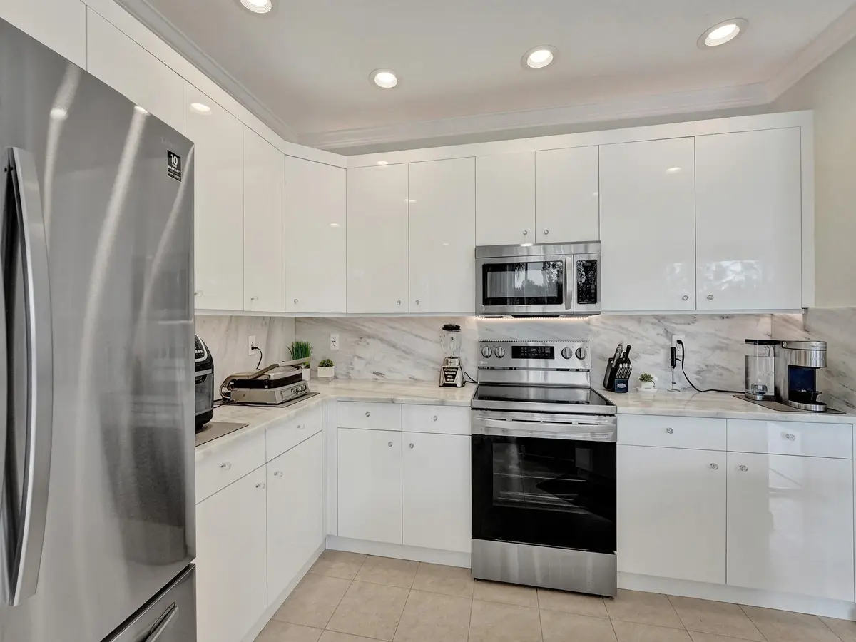 RJP03880 at 2111 RESTON Circle, Royal Palm Beach