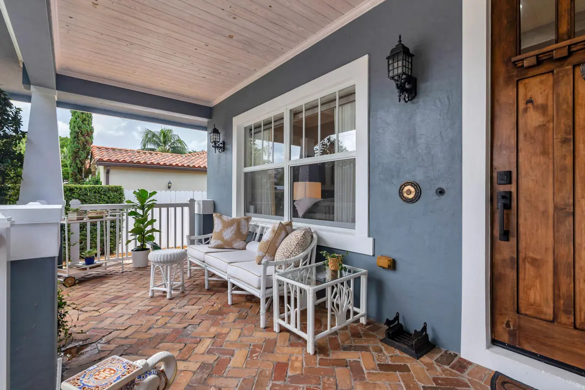 low-7 at 3509 POINSETTIA Avenue, West Palm Beach