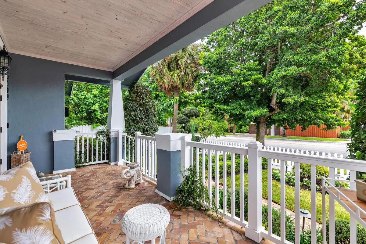 low-8 at 3509 POINSETTIA Avenue, West Palm Beach