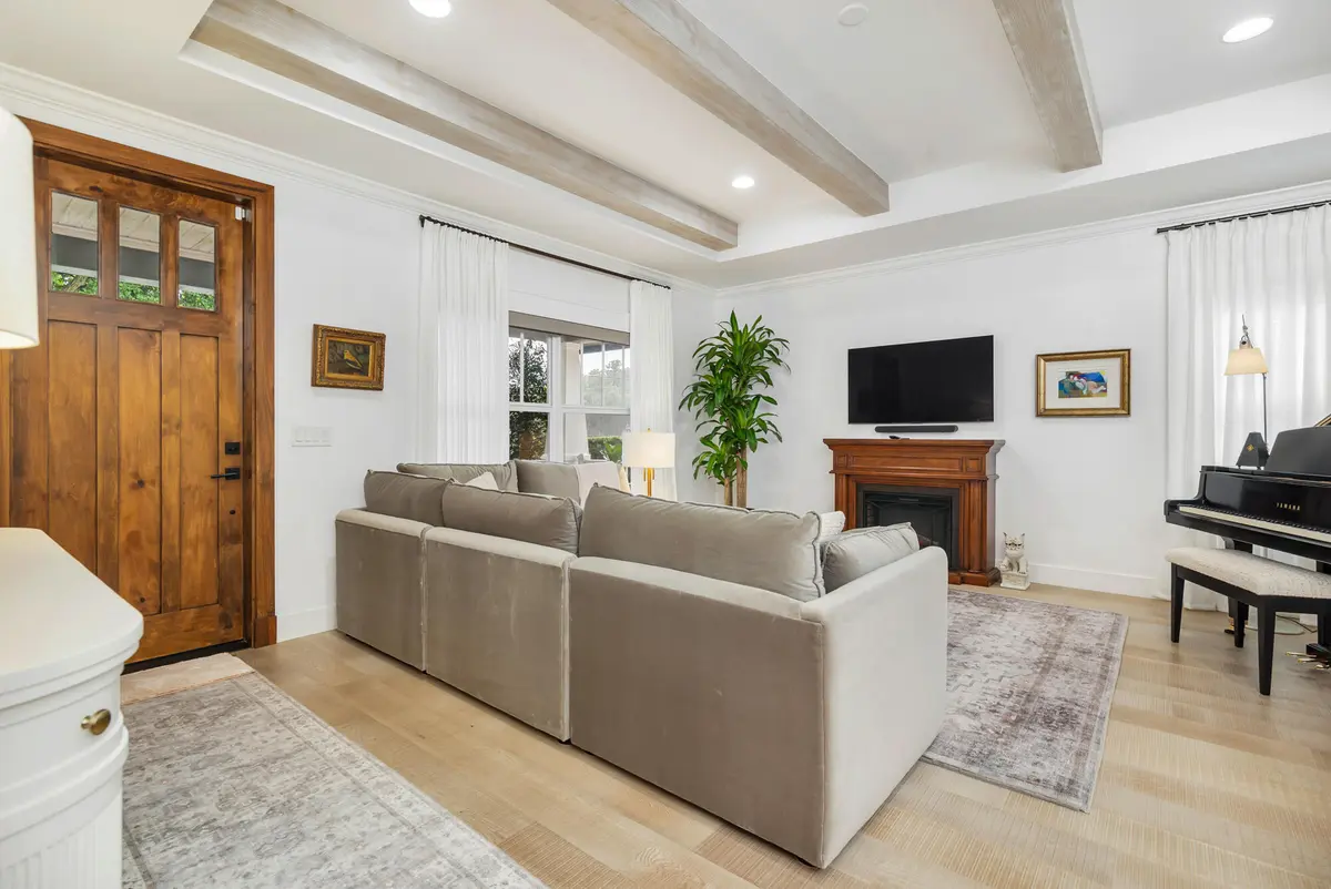 low-9 at 3509 POINSETTIA Avenue, West Palm Beach