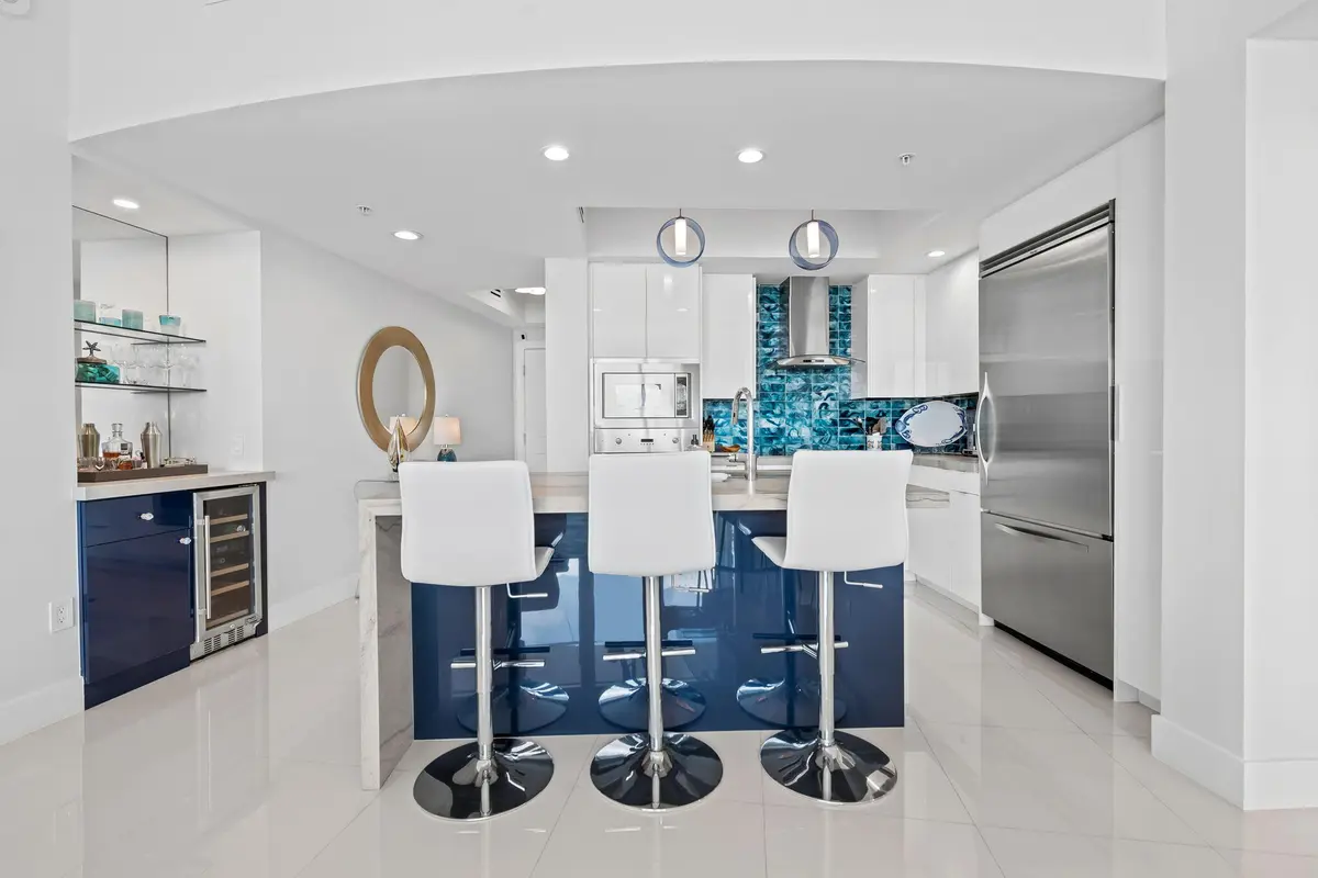 16-web-or-mls-DSC_8541 at 1 N OCEAN Boulevard 1713, Pompano Beach