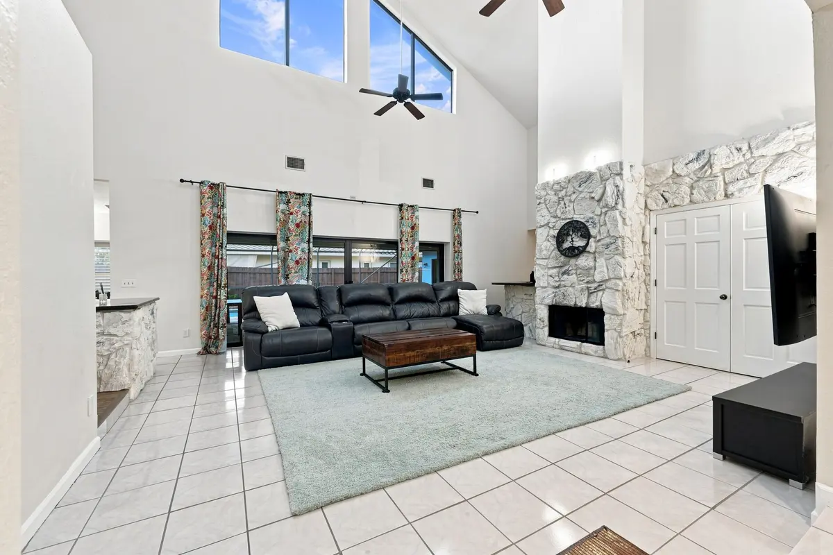 Living at 12871 La Rochelle Circle, Palm Beach Gardens