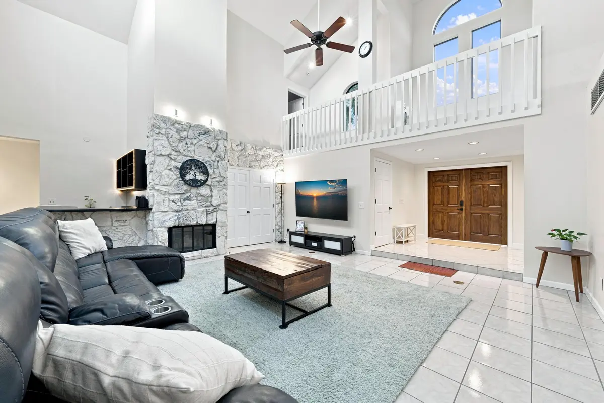 Living at 12871 La Rochelle Circle, Palm Beach Gardens