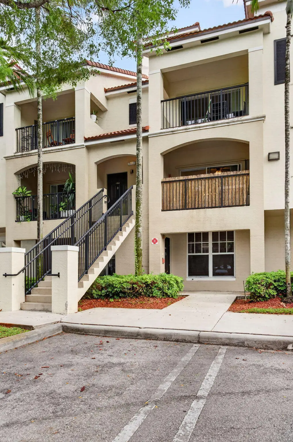 2-web-or-mls-5880-5048 at 5880 W SAMPLE Road 206, Coral Springs