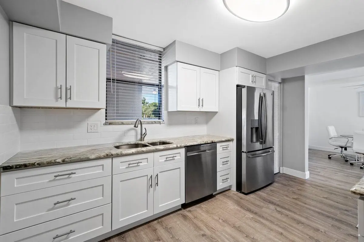 Kitchen at 950 Egret Circle 5206, Delray Beach