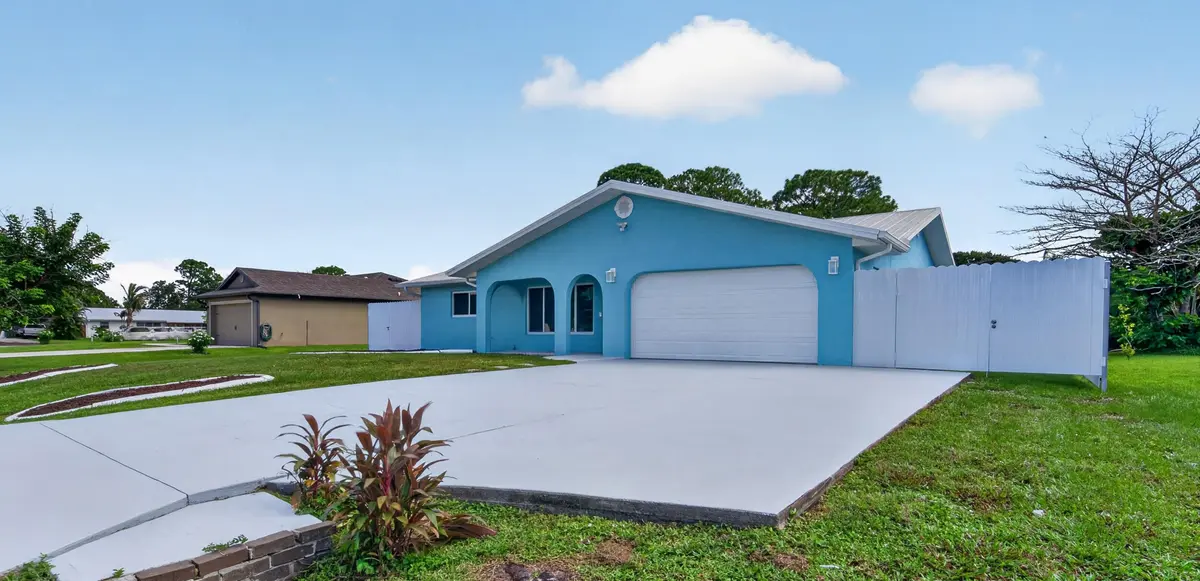 3_dsc00832 at 242 SE Duxbury Avenue, Port St. Lucie