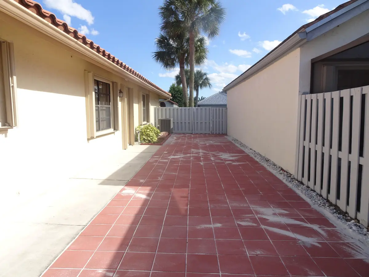 DSC01156 at 173 EXECUTIVE Circle, Boynton Beach