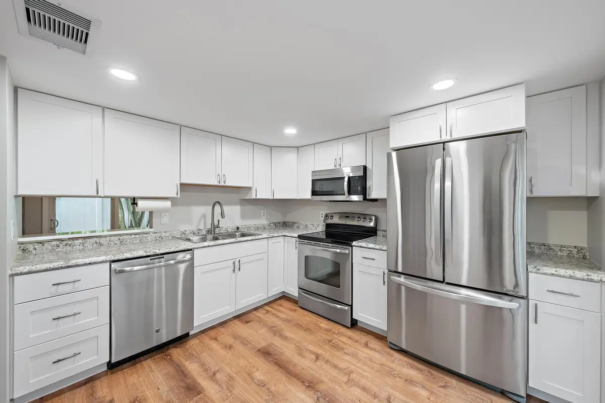 502 Lakewood Dr 10b-5 at 502 Lakewood Drive 10B, Jupiter