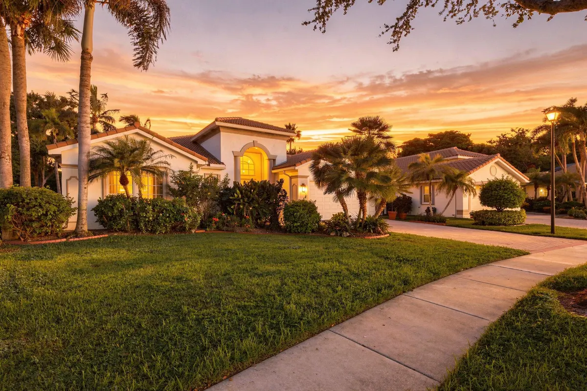 Front at 6812 Molakai Circle, Boynton Beach