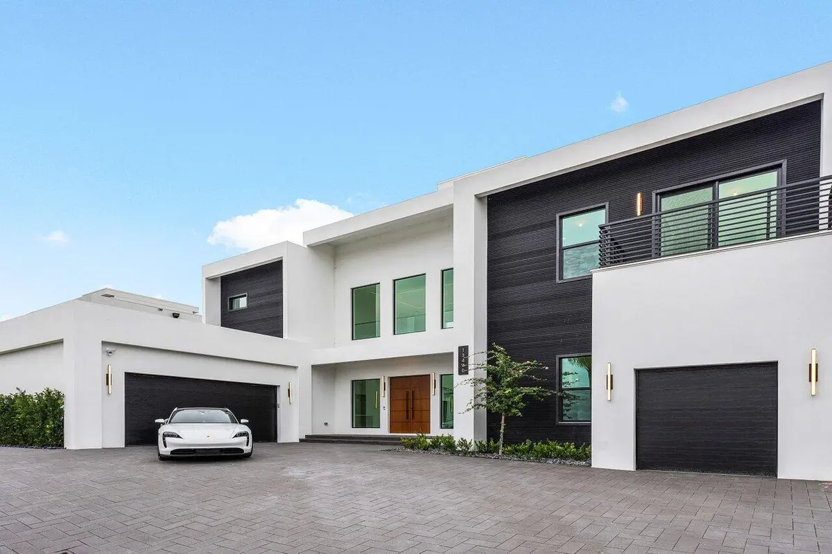 FRONT at 13440 US HIGHWAY 1, Juno Beach