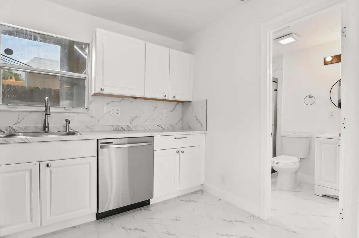 11 Kitchen 01 at 515 Putnam Road, West Palm Beach