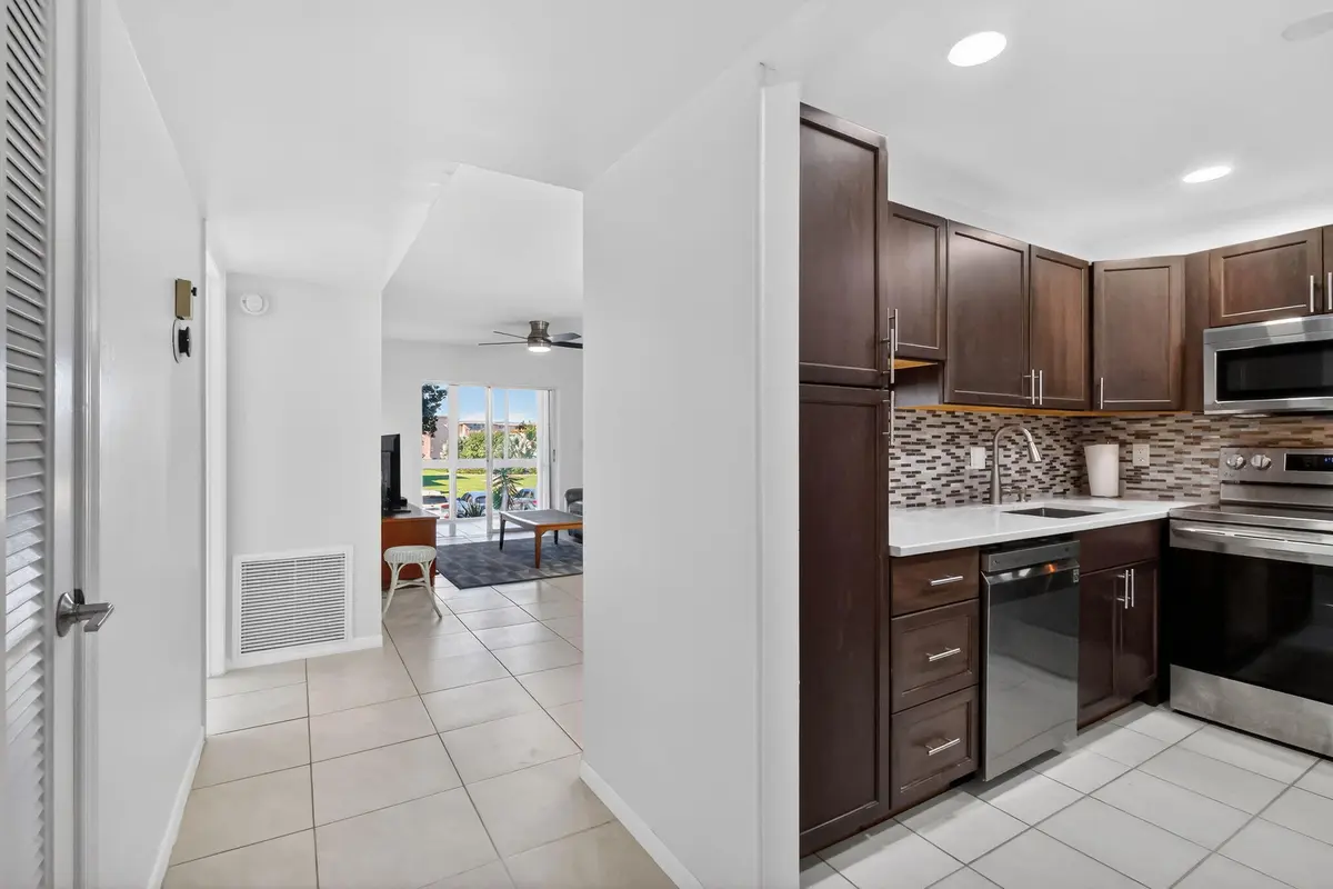 3-web-or-mls-F14A1403 at 2615 NE 1ST Court 201, Boynton Beach