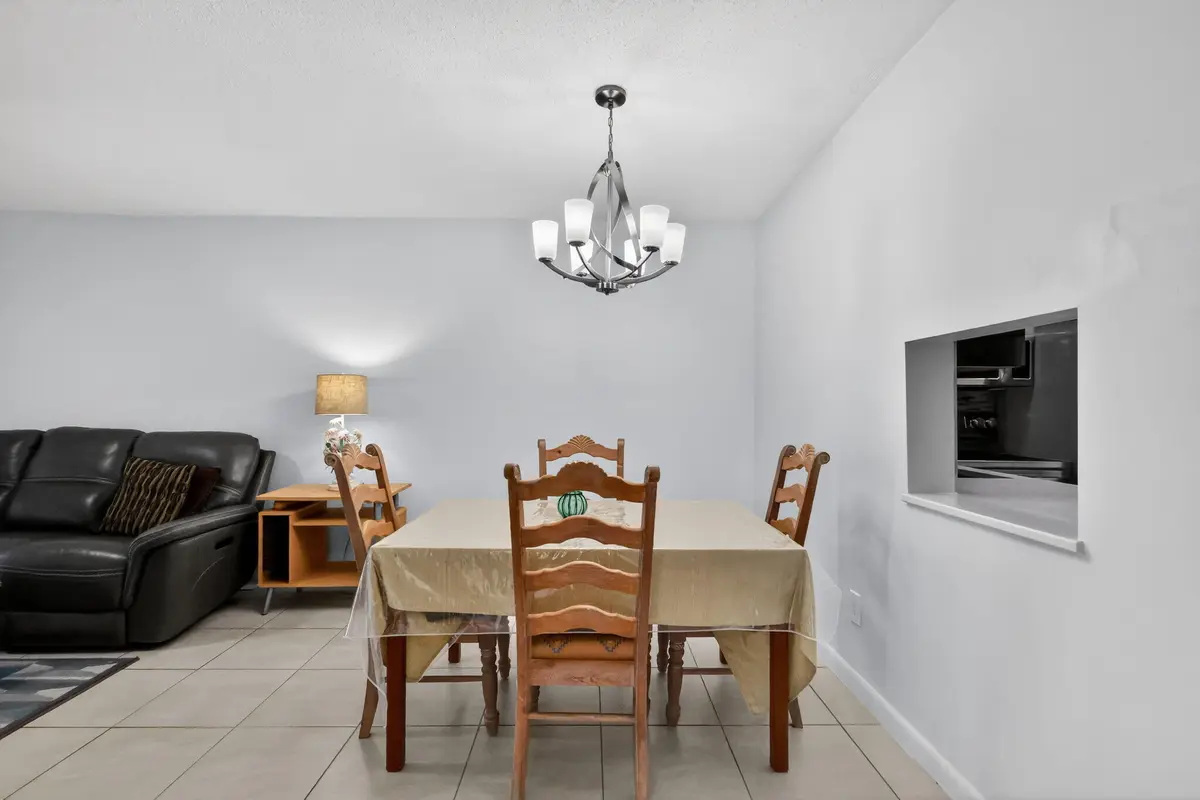 9-web-or-mls-F14A1434 at 2615 NE 1ST Court 201, Boynton Beach
