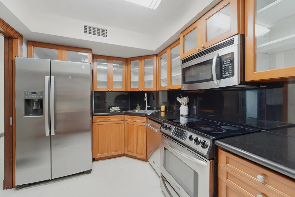 Kitchen at 1700 Presidential Way 103, West Palm Beach