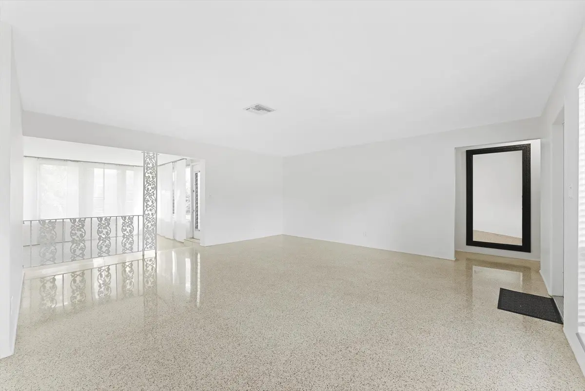 05-5 at 1341 SE 4th Court, Deerfield Beach