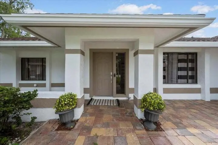 B2 at 13950 BARBERRY Court, Wellington