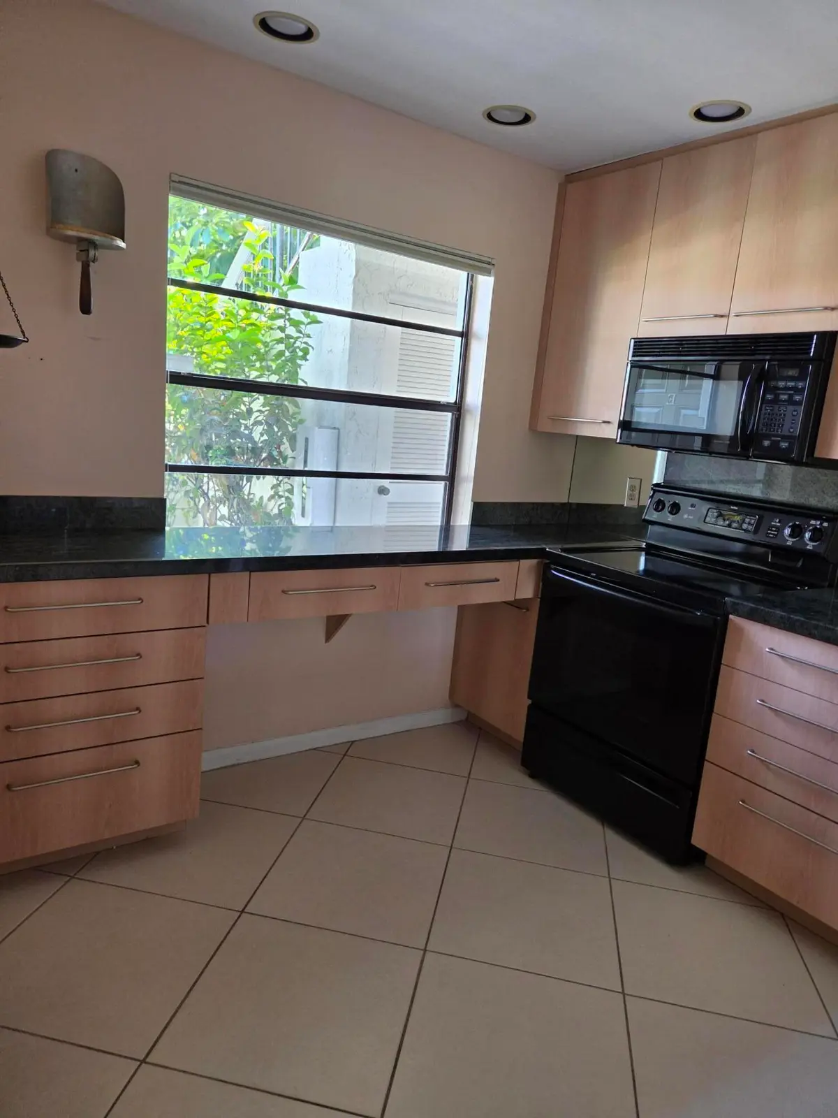 Kitchen tons of counter space at 21500 Cypress Hammock Drive 38e, Boca Raton