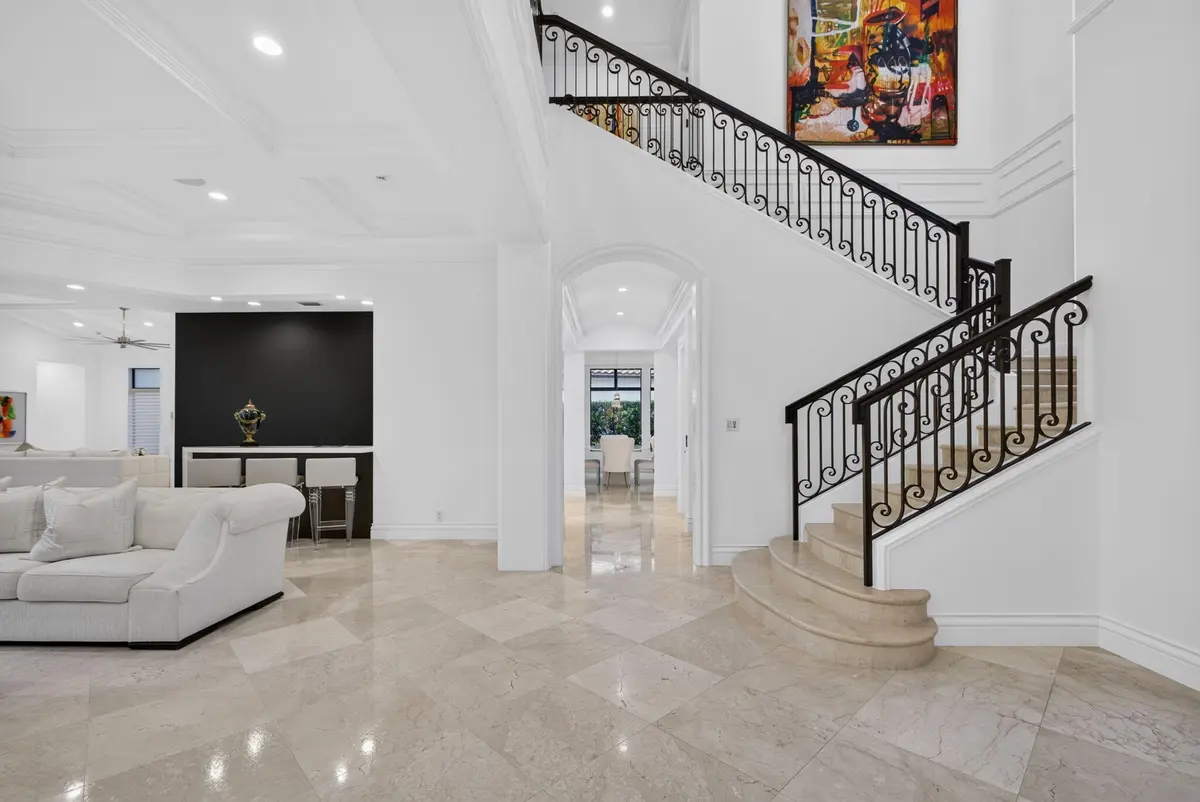 17-web-or-mls-5D1A9057 at 213 Via Palacio, Palm Beach Gardens