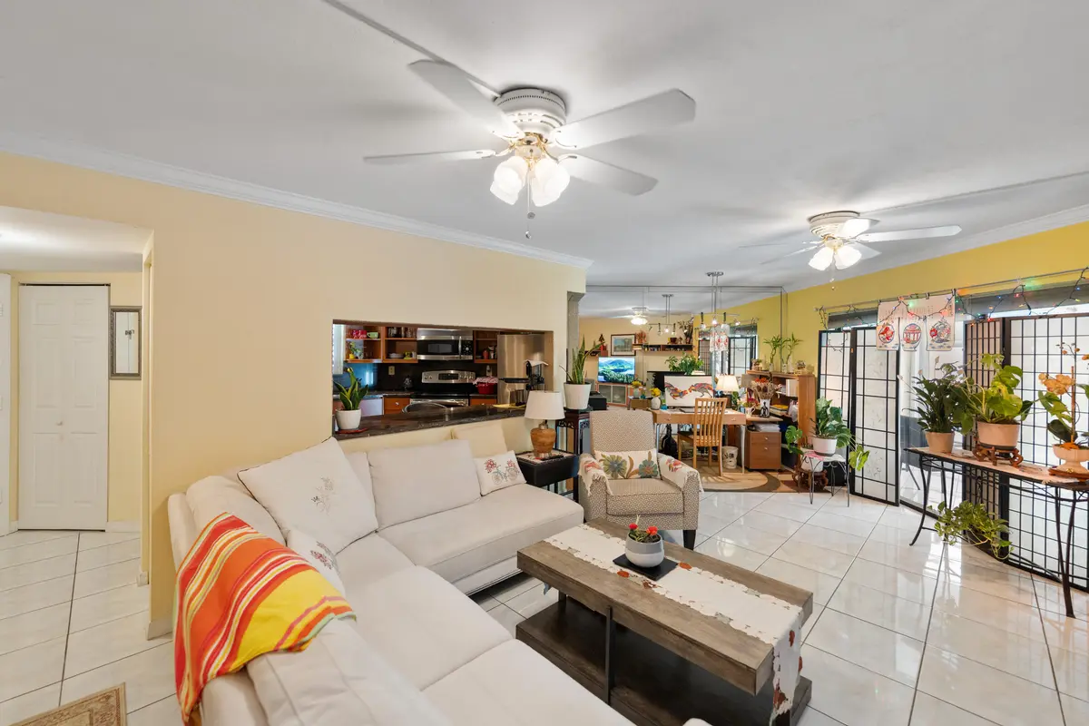 DSC04631 at 6555 W BROWARD Boulevard 403, Plantation