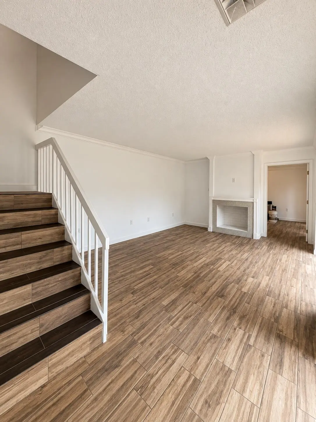 Living at 2003 20TH Lane, Palm Beach Gardens