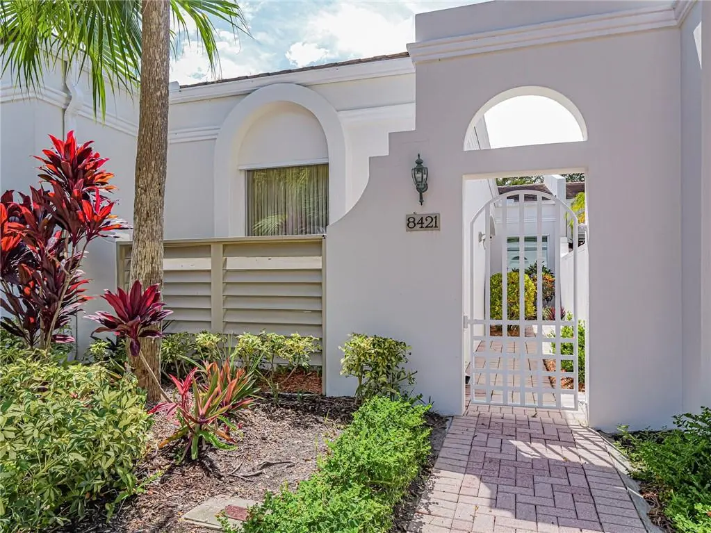 2a at 8421 SABAL PALM Court 8421, Indian River Shores