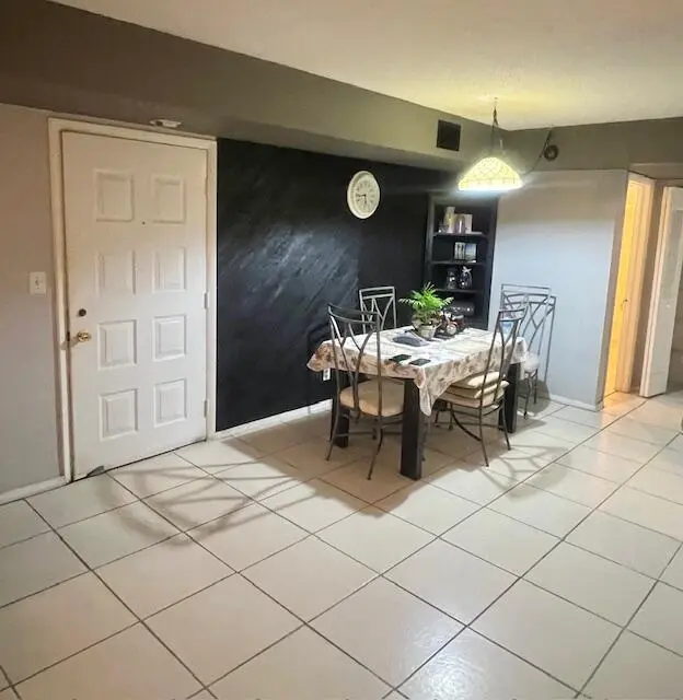 IMG_5189 at 2700 Riverside Drive 103, Coral Springs