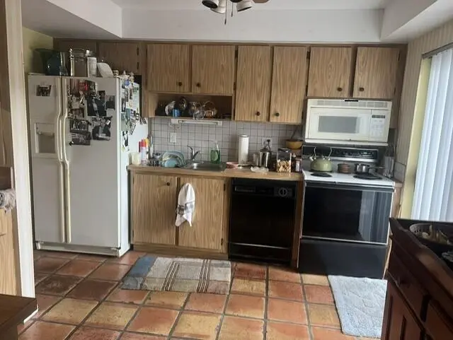 Roger 2 at 643 Kensington Place 643, Wilton Manors