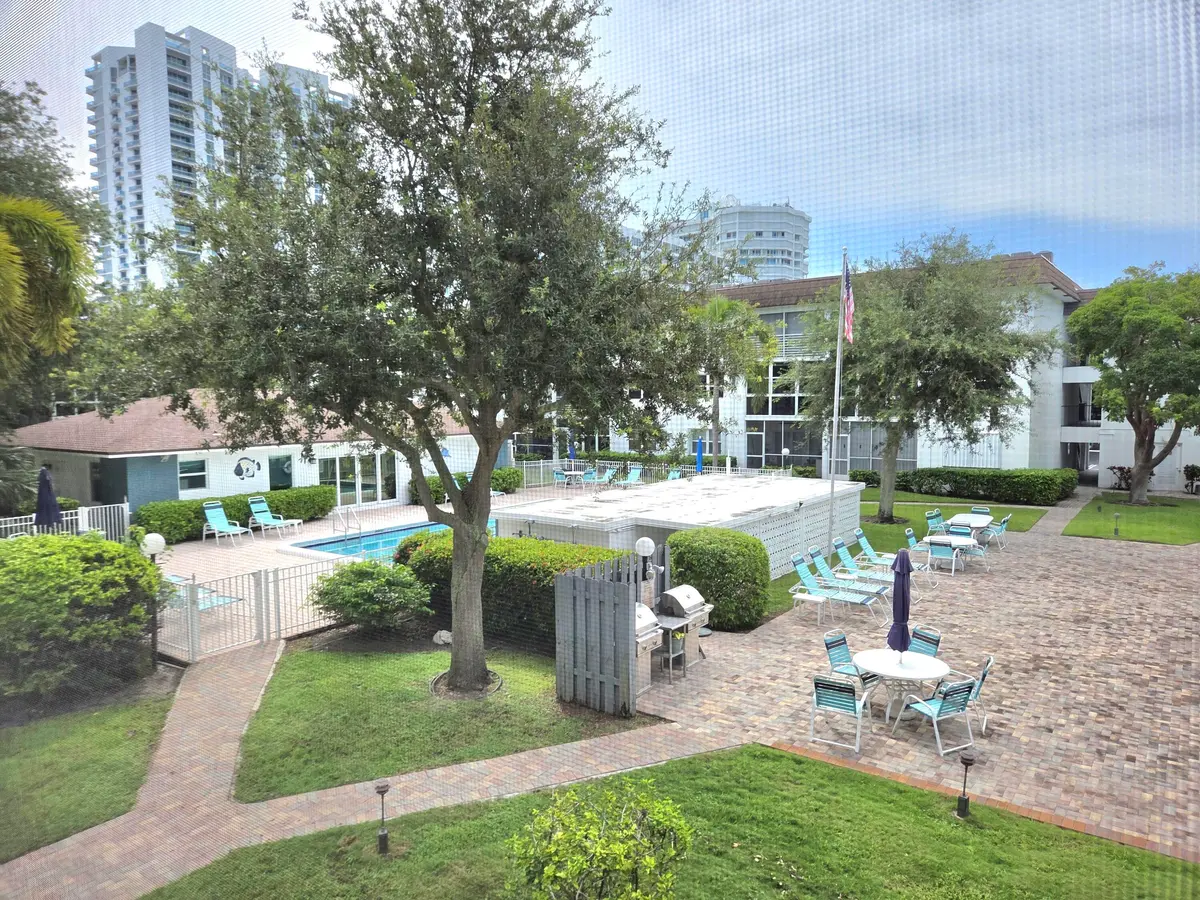 Pool & Clubhouse View at 1501 S OCEAN Boulevard 208, Lauderdale-By-The-Sea