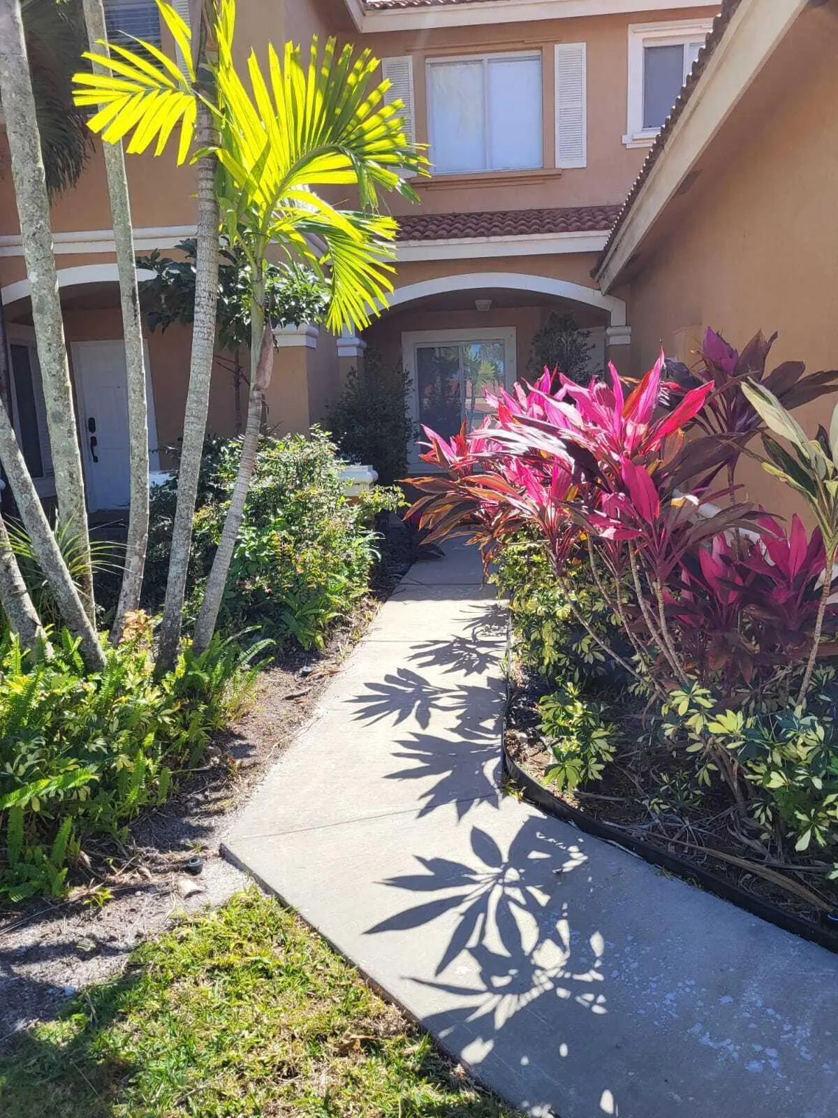 IMG-20240225-WA0001 at 6136 Southard Street, West Palm Beach