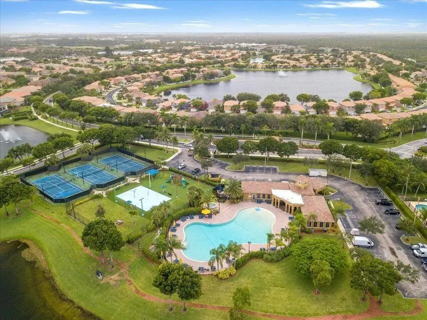 20220713205526156108000000-o at 6136 Southard Street, West Palm Beach