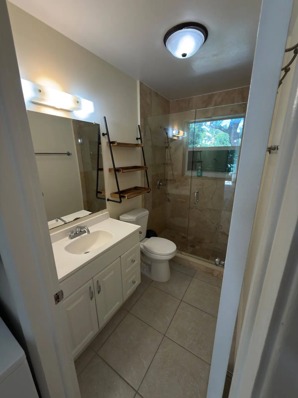 WhatsApp Image 2026-09-18 at 11.37.07 AM at 307 Northlake Drive, North Palm Beach