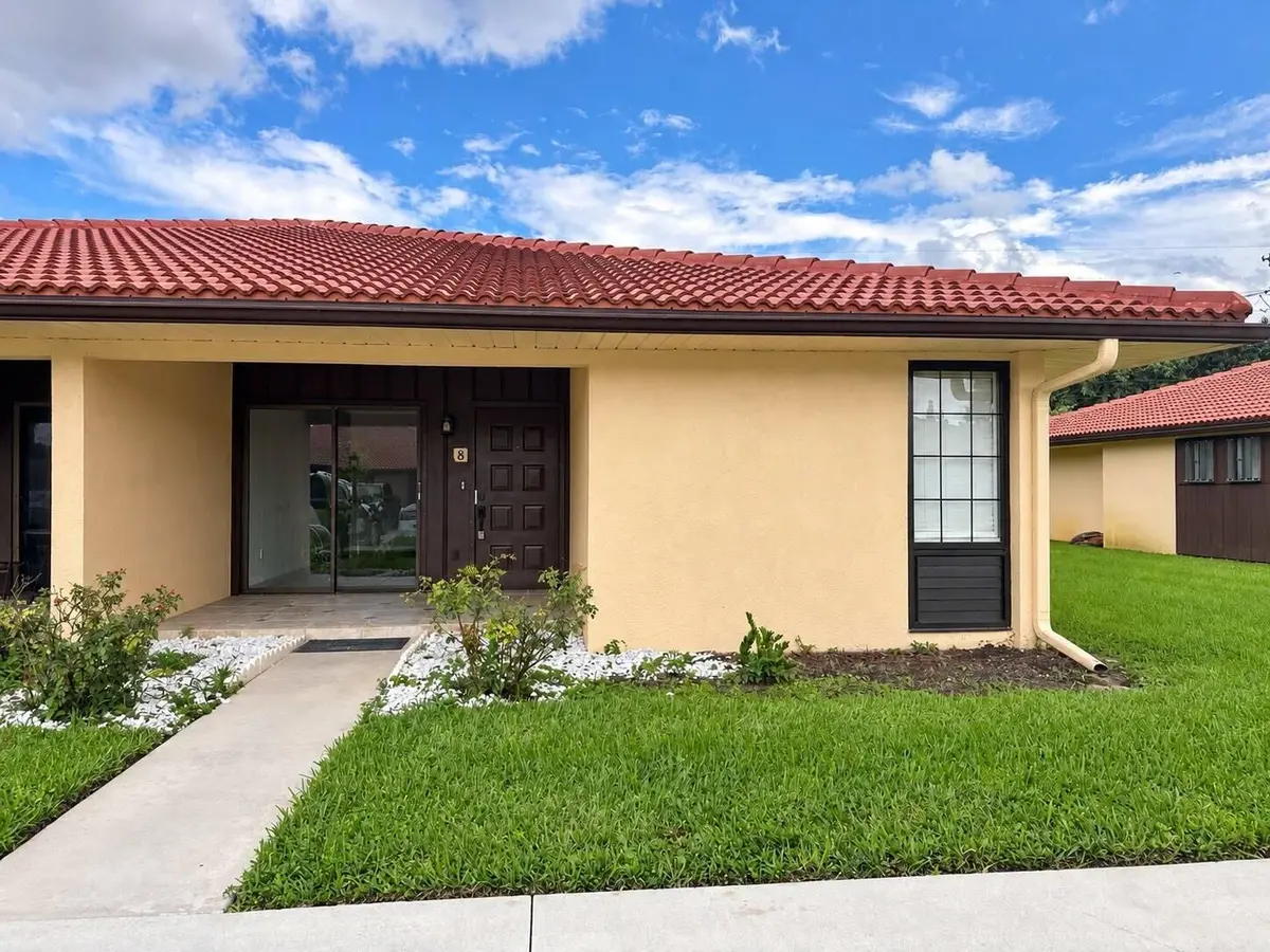 2867dbd9-e22c-41ad-922a-7c42579c476f at 5933 FOREST HILL Boulevard 8, West Palm Beach