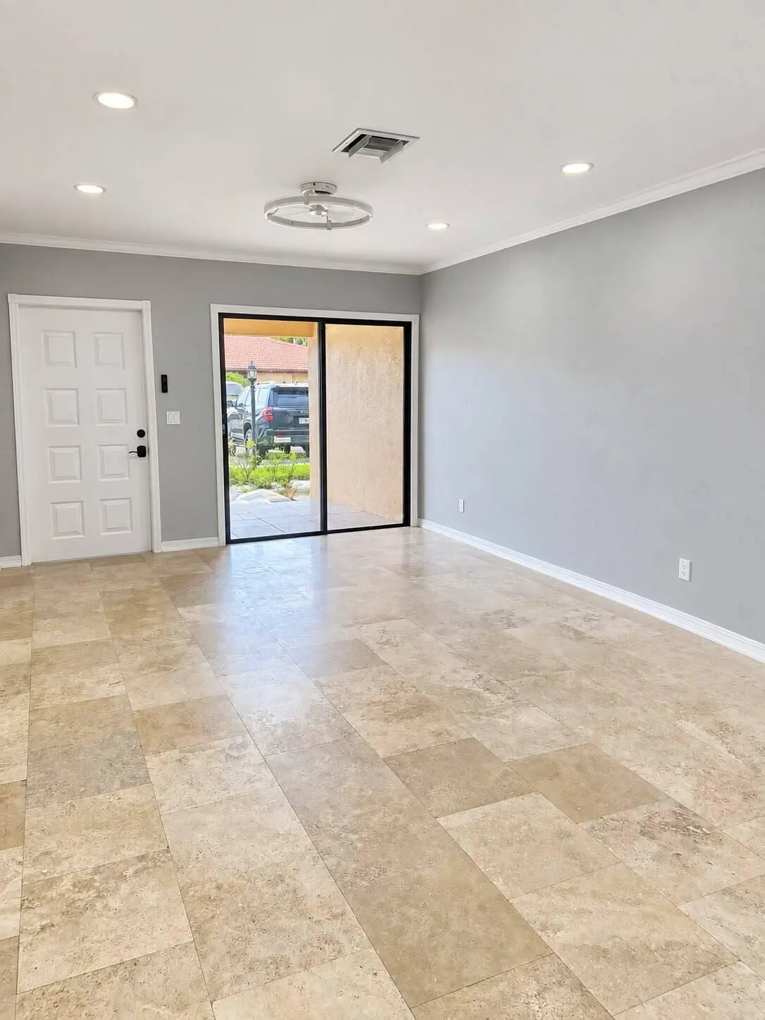 1f55d5a8-67c7-4809-b109-5ada4408d827 at 5933 FOREST HILL Boulevard 8, West Palm Beach