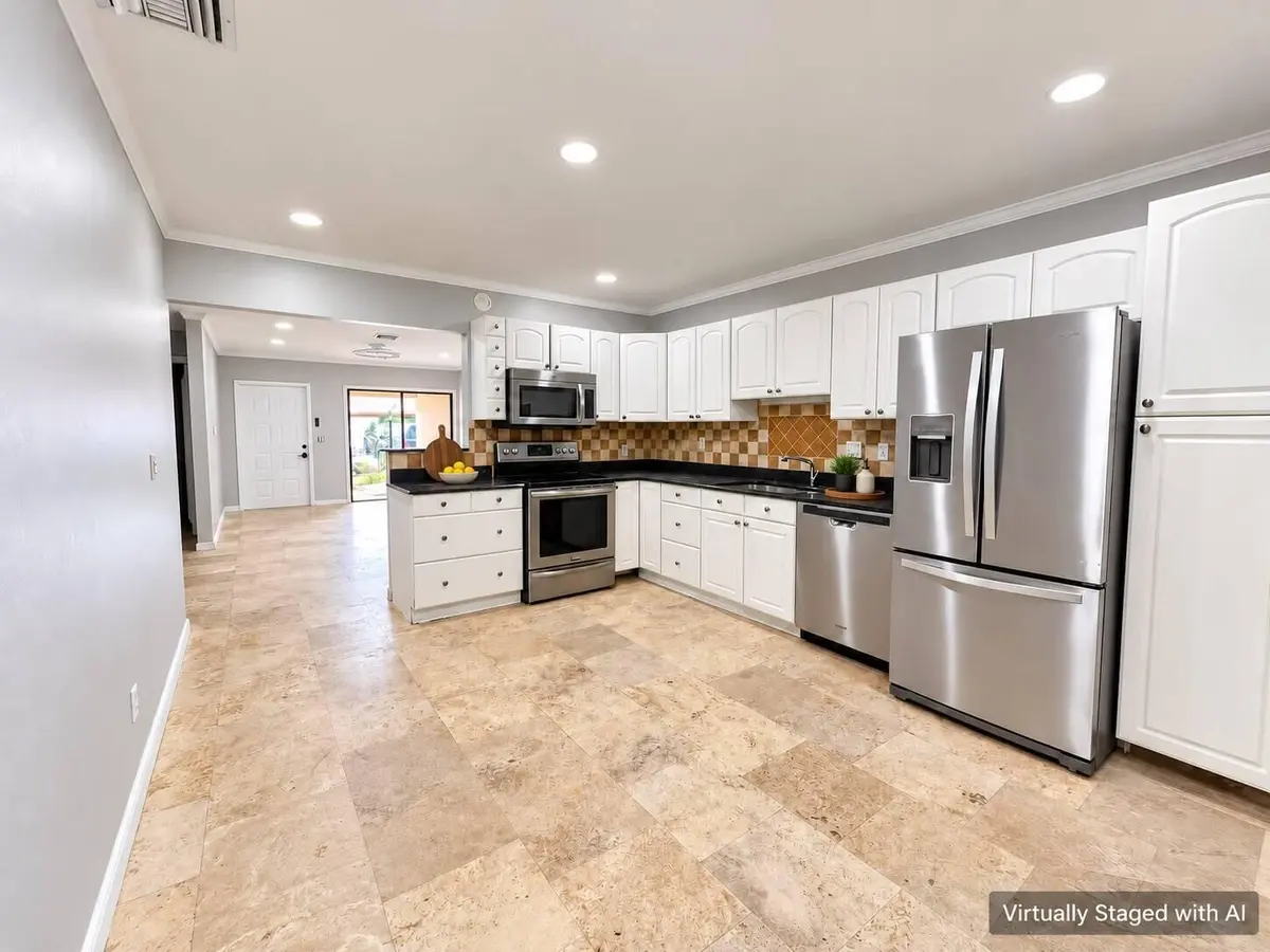 aa187f36-10b3-4432-89ed-fd4cd475a33d at 5933 FOREST HILL Boulevard 8, West Palm Beach