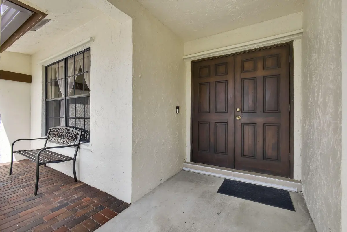 11-web-or-mls-BS1A4712 at 798 Blueberry Drive, Wellington