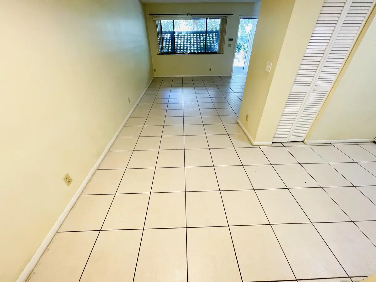9A9CCBE7-7BF4-4C02-9649-24C11A4D90BA_1_2 at 3096 Collin Drive B, West Palm Beach