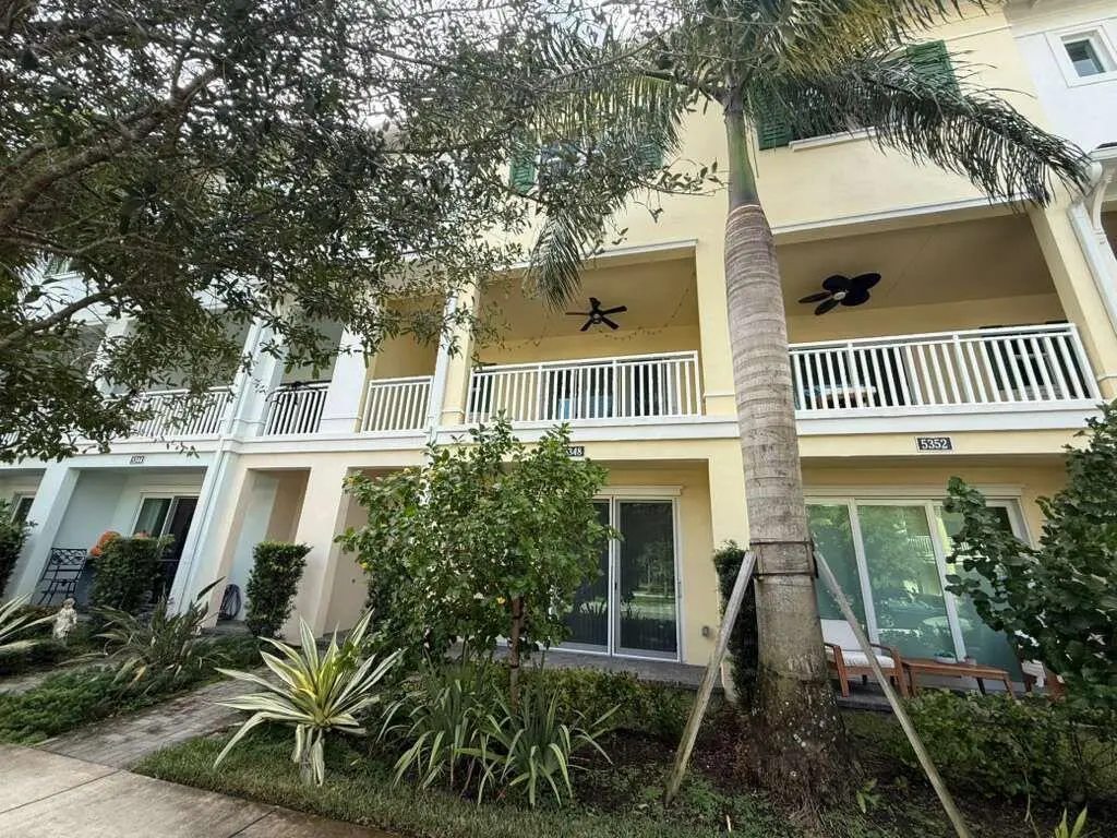50b901cc-92e8-45b0-a210-27c8d564d6ba at 5348 Sagan Lane, Palm Beach Gardens
