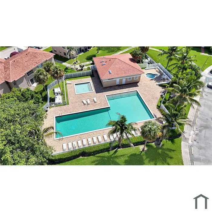 Pool Area at 819 TWIN LAKES Drive 31-C, Coral Springs