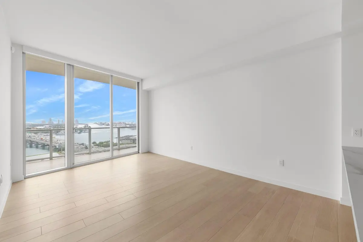1400 Biscayne Boulevard 1904, Miami, FL – photo 6