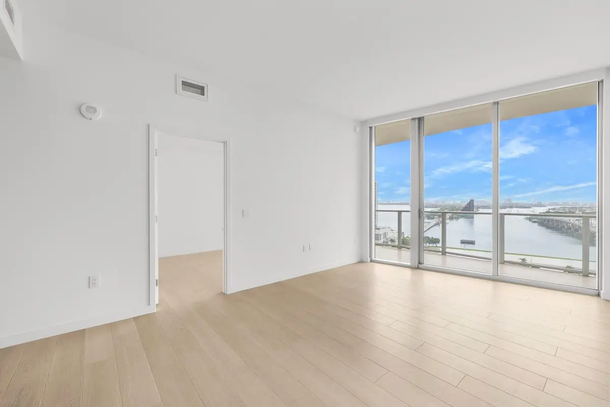 1400 Biscayne Boulevard 1904, Miami, FL – photo 7