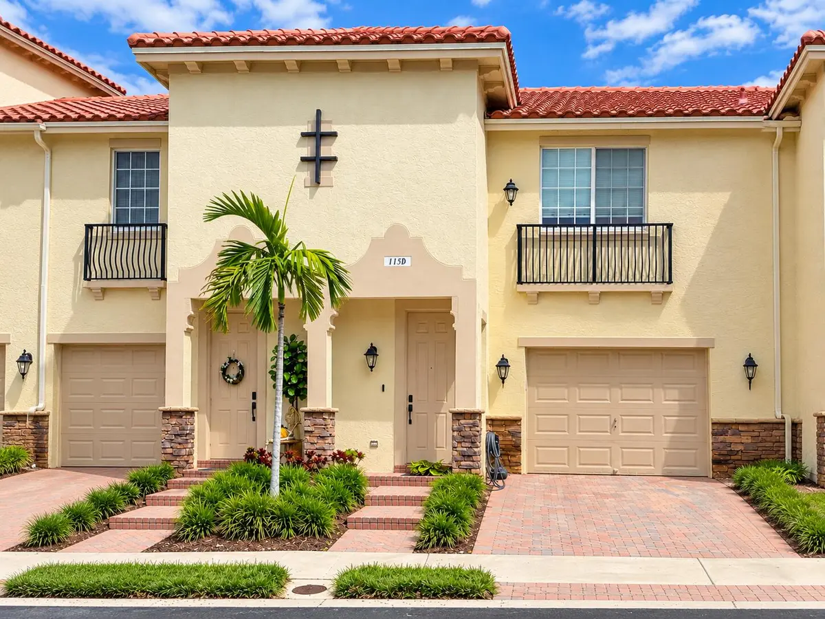 115 South Longport at 115 S Longport Circle D, Delray Beach