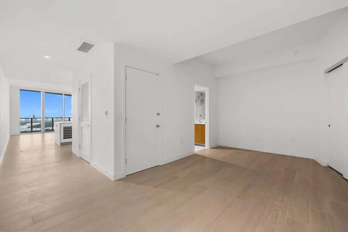 1400 Biscayne Boulevard 4003, Miami, FL – photo 2