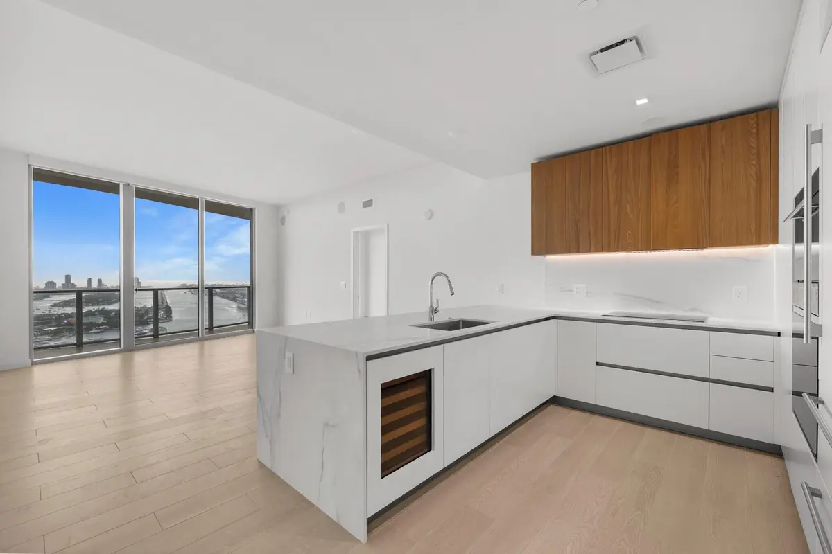 1400 Biscayne Boulevard 4003, Miami, FL – photo 6