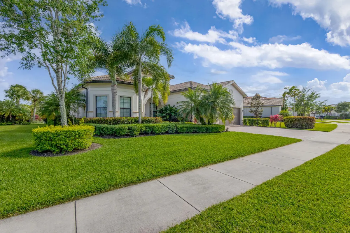 1-web-or-mls-5D1A3815_HDR at 532 Sonoma Isles Circle, Jupiter