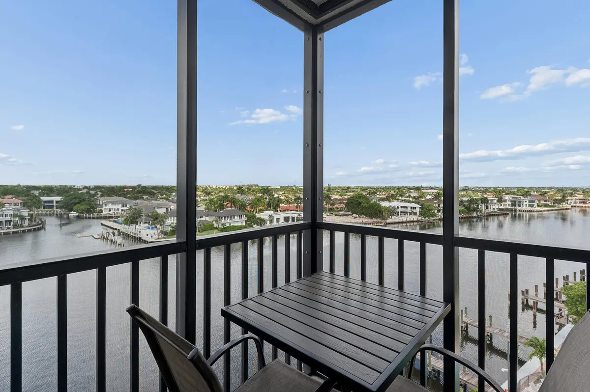 18 5 at 3420 S OCEAN Boulevard 8T, Highland Beach